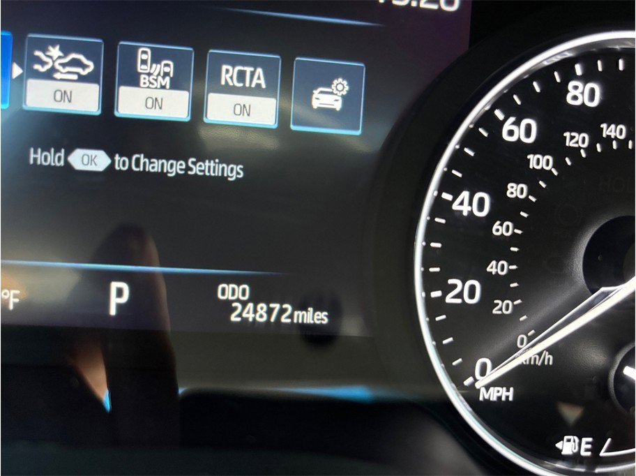Used 2020 Toyota Avalon XSE FWD image 24