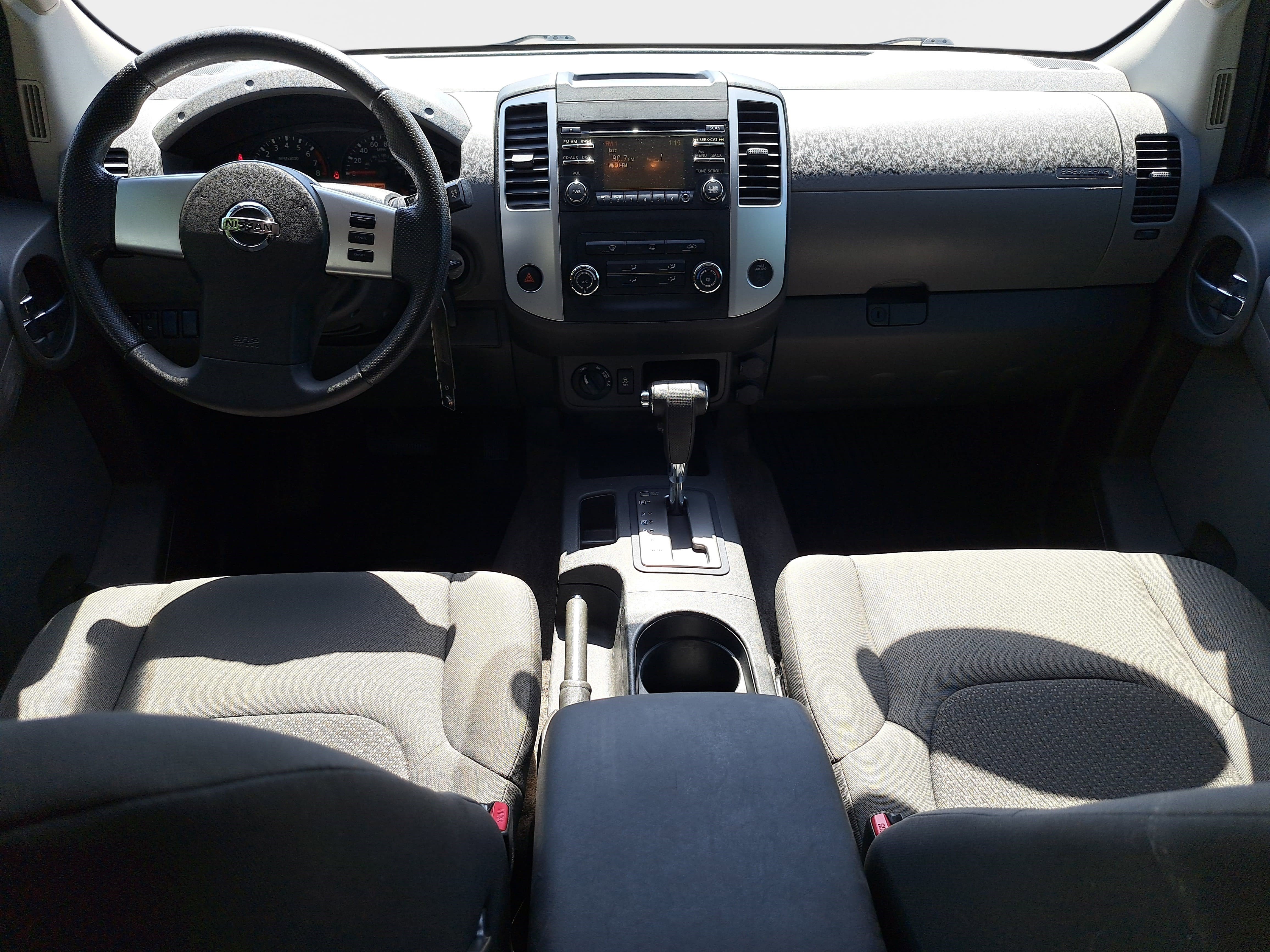 Used 2013 Nissan Xterra S w/ Value Package image 9