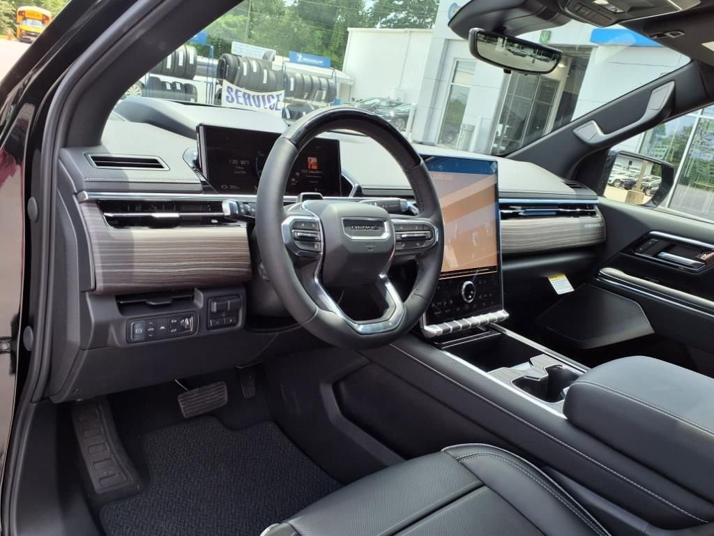 New 2025 GMC Sierra EV Denali image 6