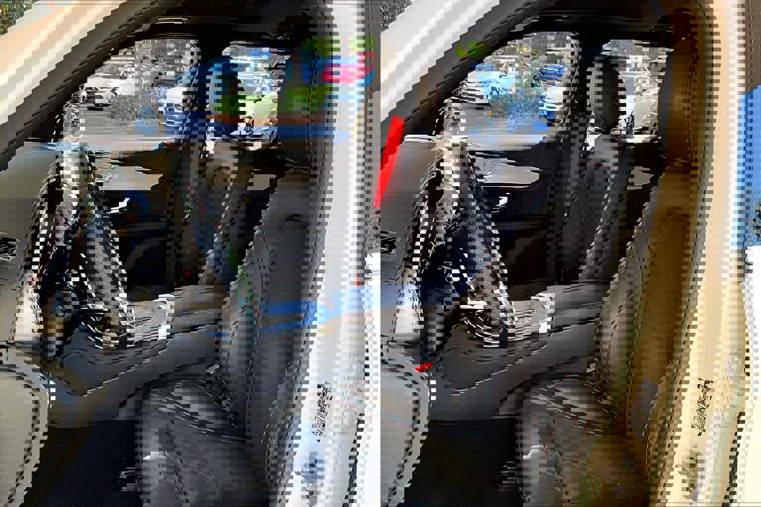 Certified 2022 Mercedes-Benz GLC 43 AMG 4MATIC image 8