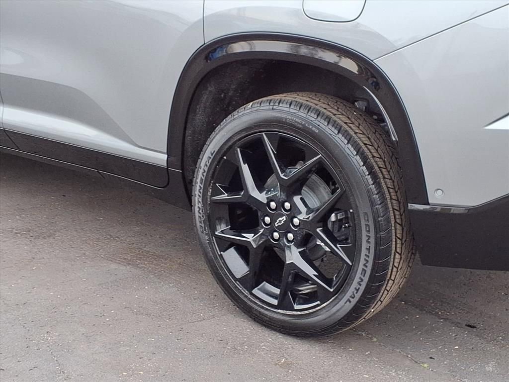 New 2026 Chevrolet Traverse RS w/ LPO, Floor Liner Package image 15