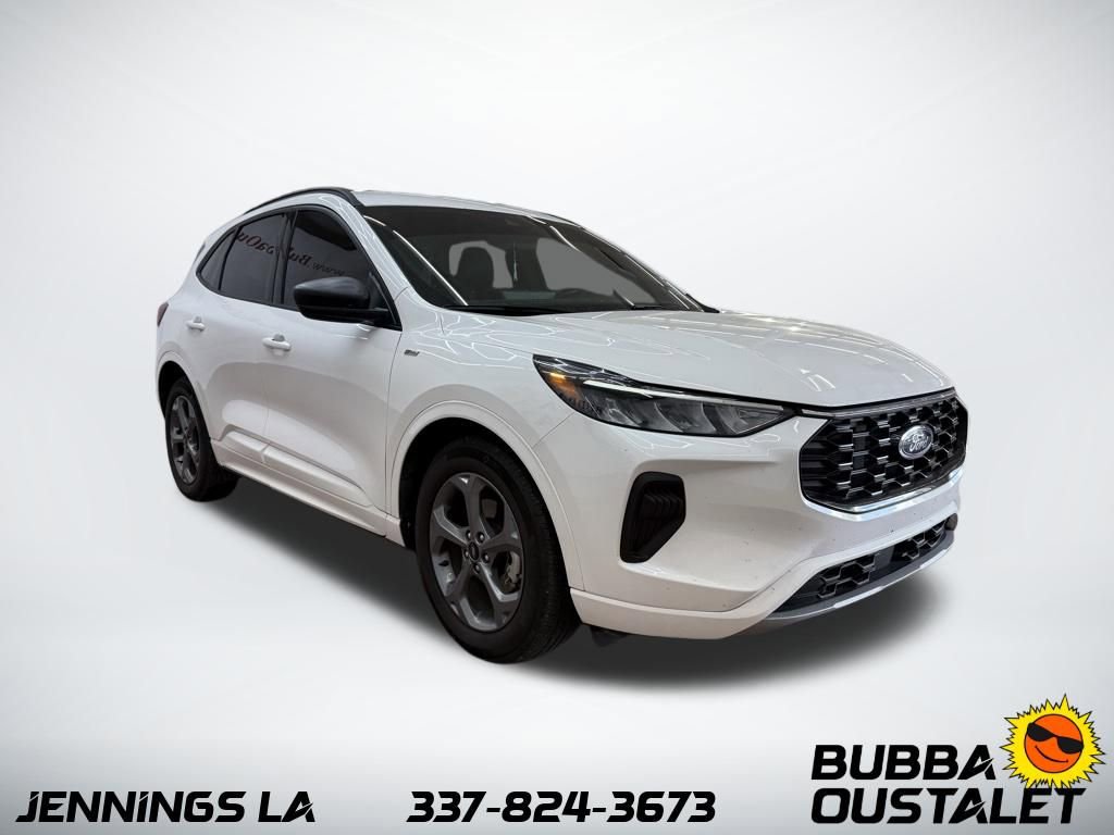 Used 2023 Ford Escape ST-Line w/ Tech Pack #1 FWD image 7