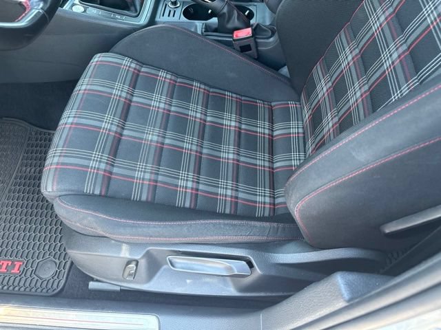 Used 2017 Volkswagen GTI Sport FWD image 13