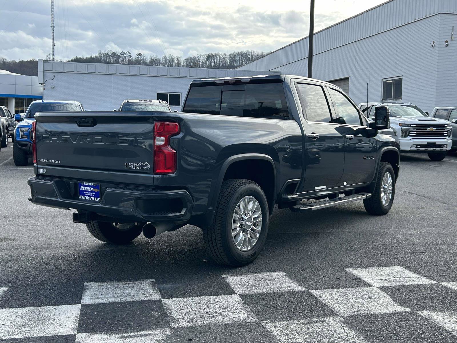 Used 2020 Chevrolet Silverado 2500 High Country w/ Z71 Off-Road Package image 3