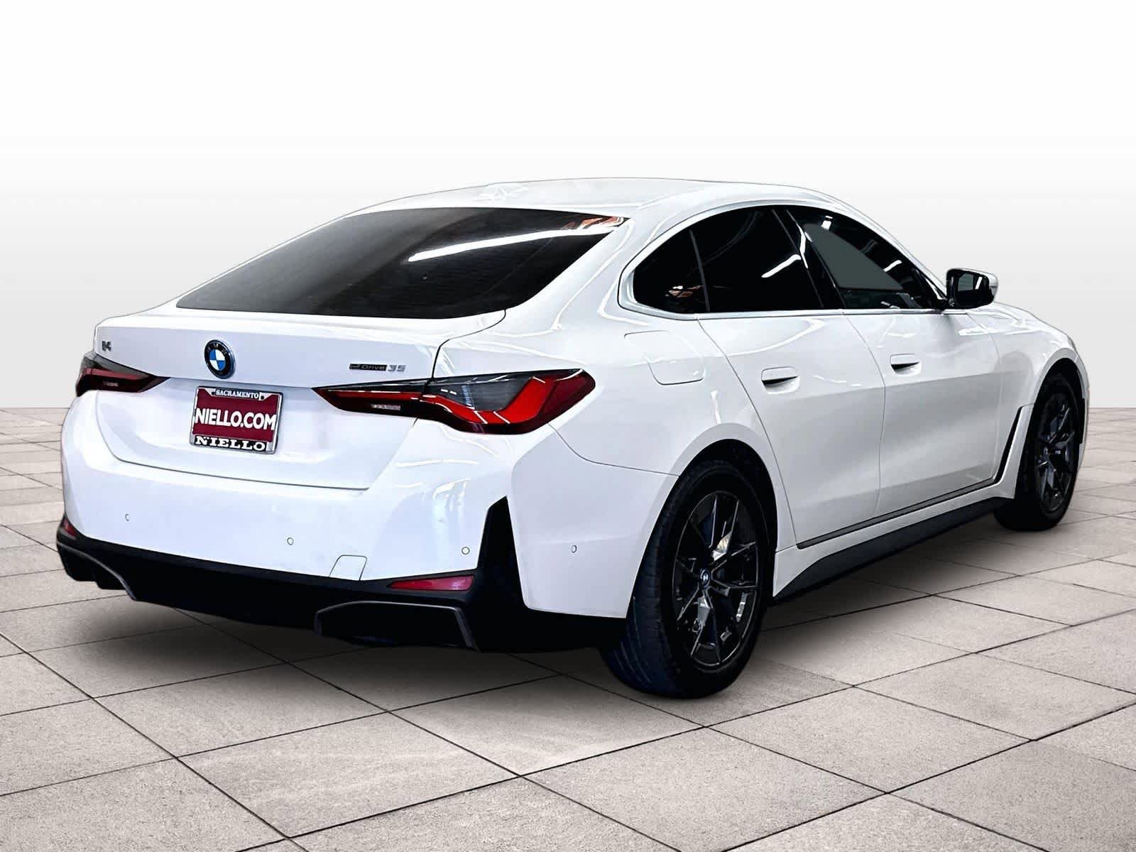 Used 2024 BMW i4 eDrive35 w/ Premium Package RWD image 15