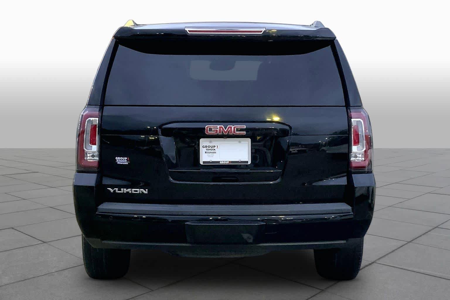 Used 2015 GMC Yukon SLT w/ Open Road Package RWD image 4