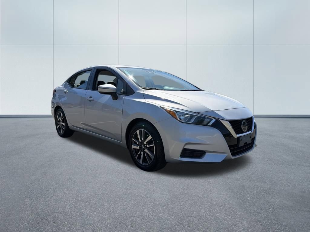 Used 2021 Nissan Versa SV FWD image 4