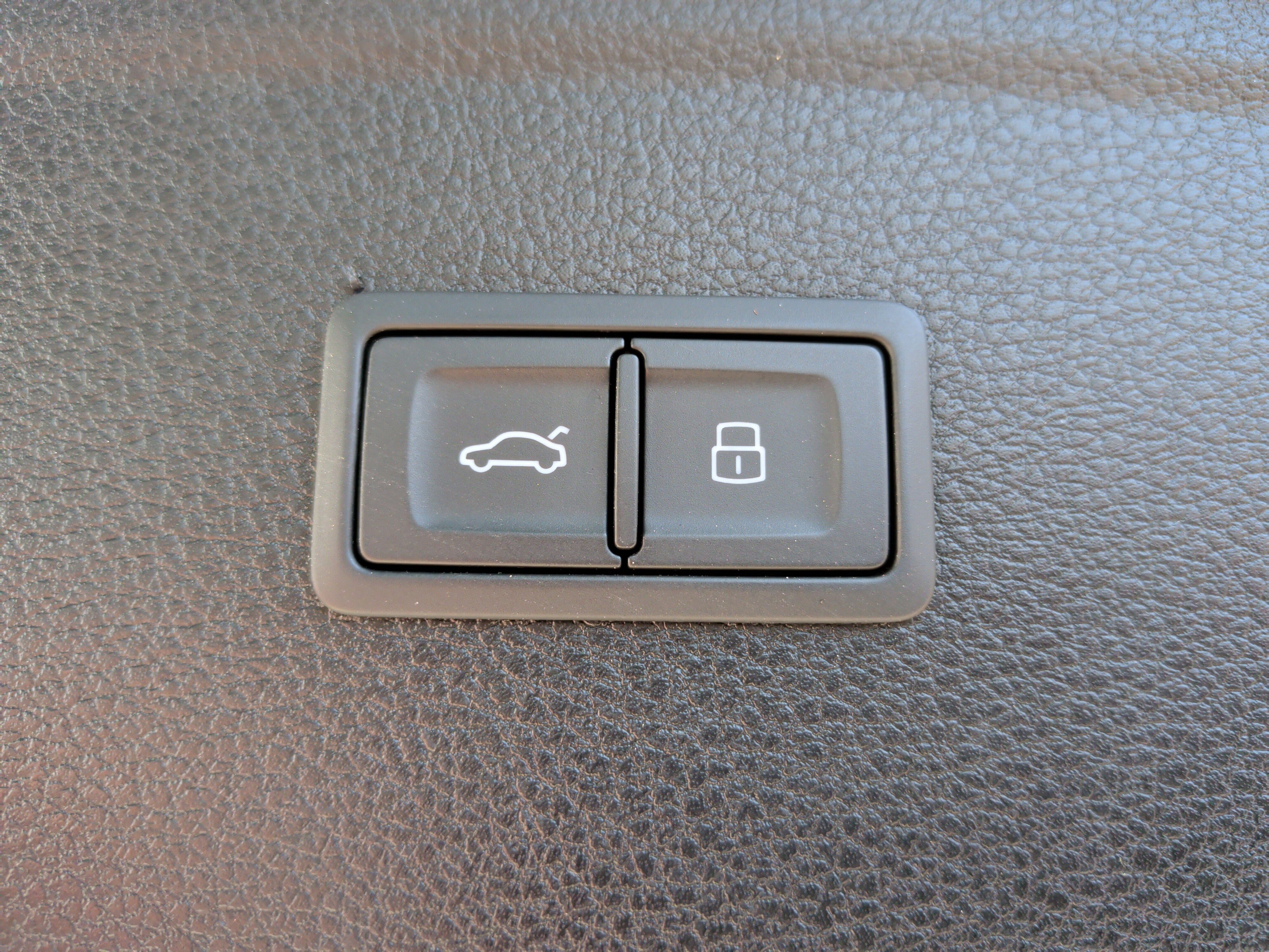 Certified 2023 Audi Q5 e Premium Plus w/ Premium Plus Package image 41