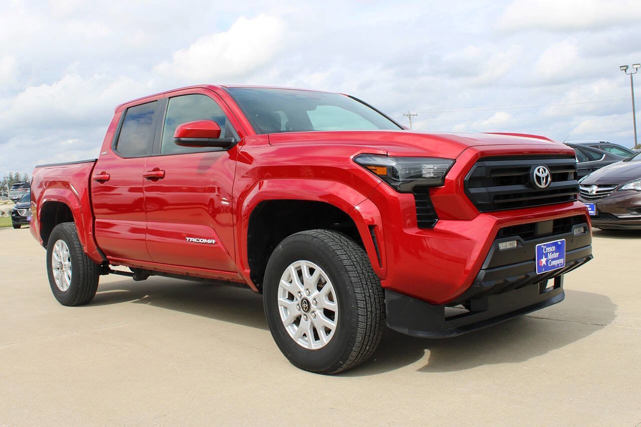 Used 2024 Toyota Tacoma SR5 image 3