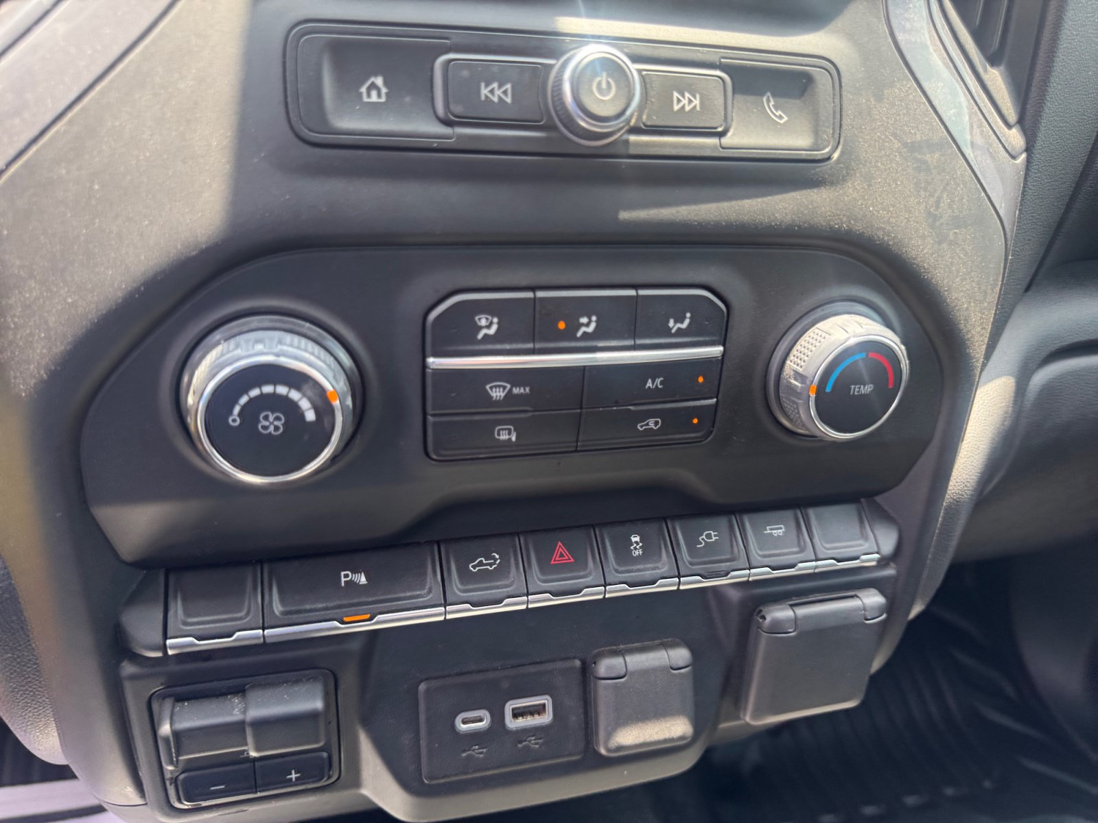 Used 2022 Chevrolet Silverado 2500 W/T w/ WT Fleet Convenience Package RWD image 17