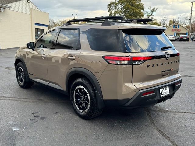 Used 2024 Nissan Pathfinder Rock Creek image 6