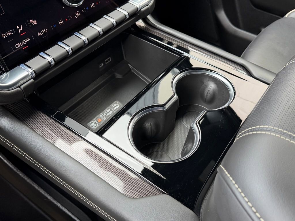 Used 2026 GMC Yukon Elevation w/ LPO, Floor Liner Package image 15