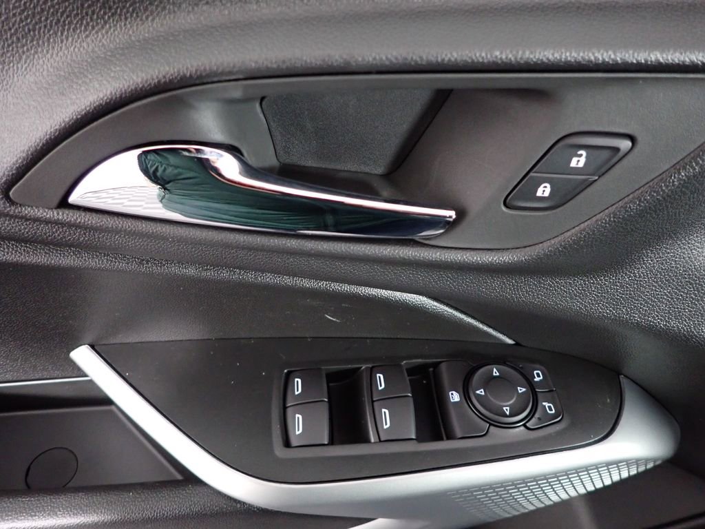 New 2026 Chevrolet Trax LS image 16