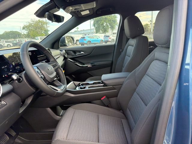 New 2026 Chevrolet Equinox LT w/ Midnight Edition AWD/4WD image 17