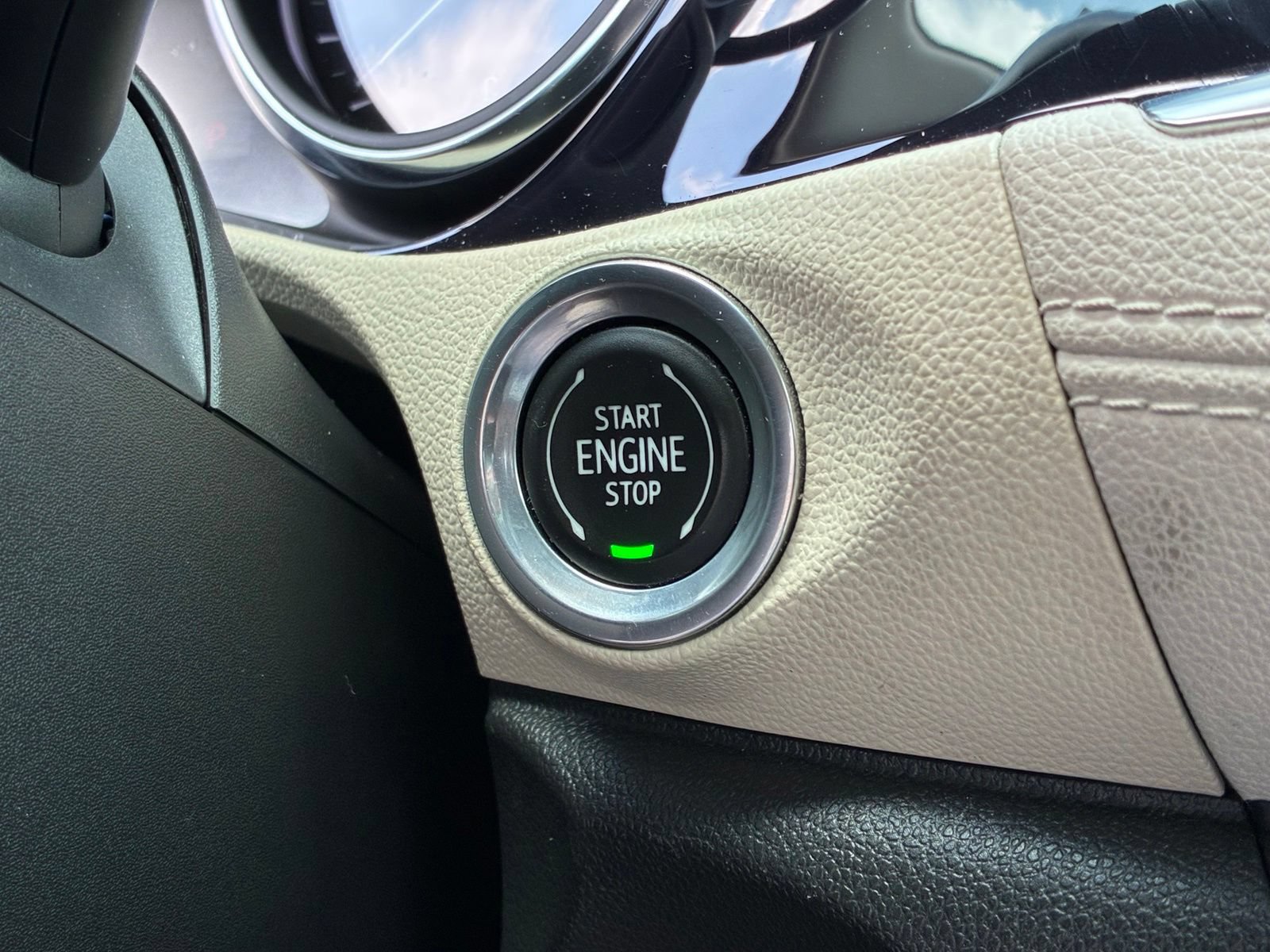 Used 2020 Buick Encore GX Select FWD image 22