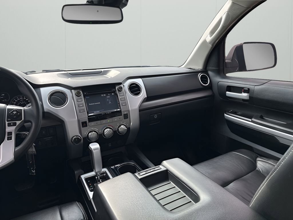 Used 2018 Toyota Tundra SR5 w/ SR5 Upgrade Package image 22