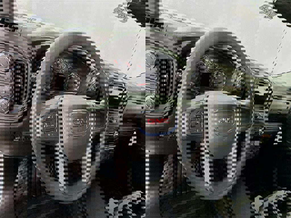 New 2026 GMC Sierra 2500 Pro image 6