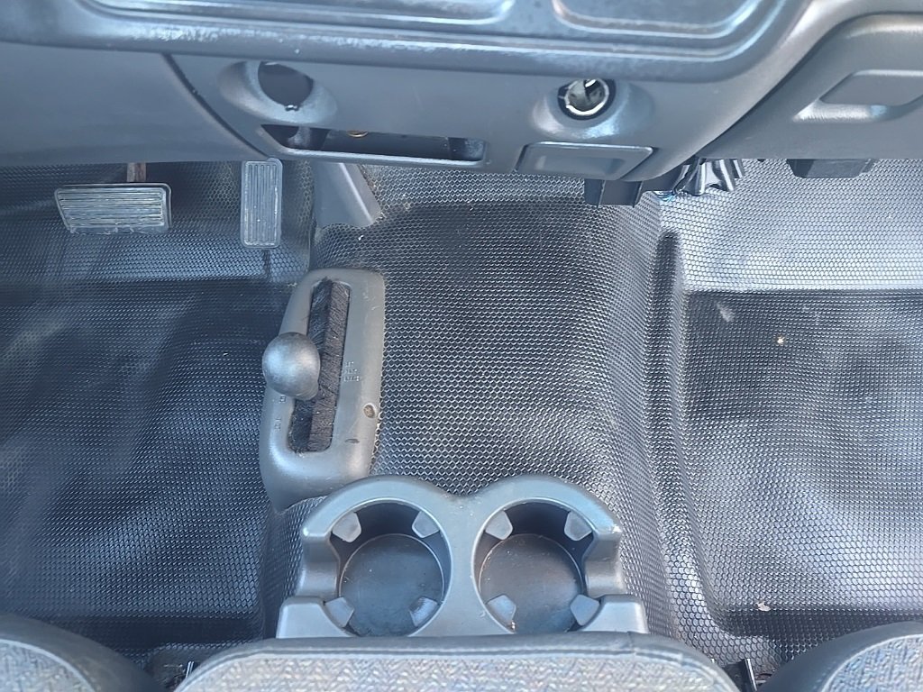 Used 2005 Chevrolet Silverado 1500 W/T image 20