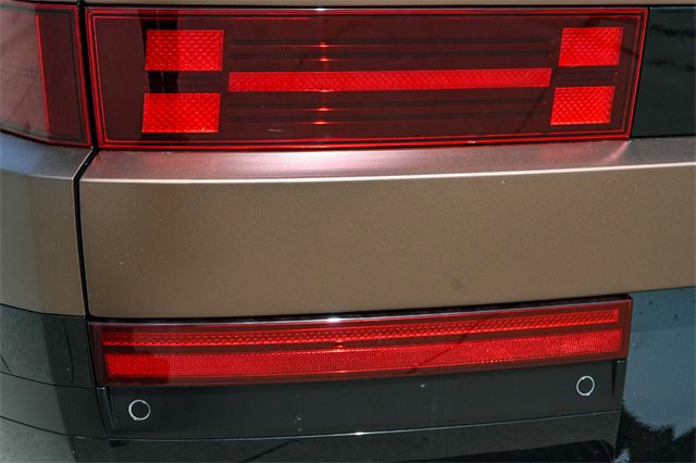 New 2025 Hyundai Santa Fe Calligraphy image 6