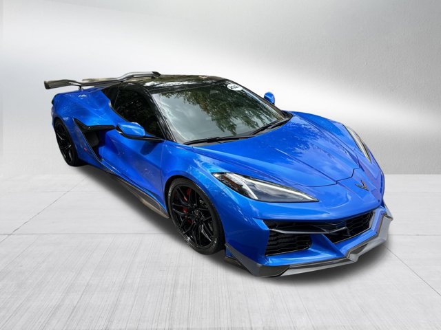 Used 2024 Chevrolet Corvette Z06 w/ Z07 Performance Package RWD image 34