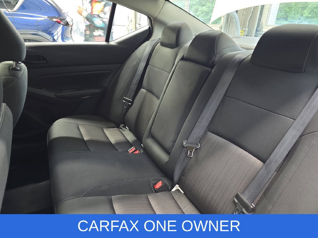 Used 2025 Nissan Altima 2.5 SV FWD image 14