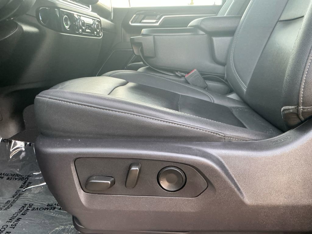 Used 2024 GMC Sierra 1500 SLT image 25