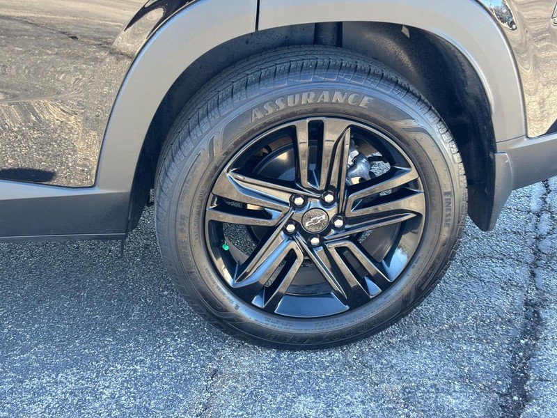 Certified 2025 Chevrolet Trax ACTIV w/ Driver Confidence Package image 9
