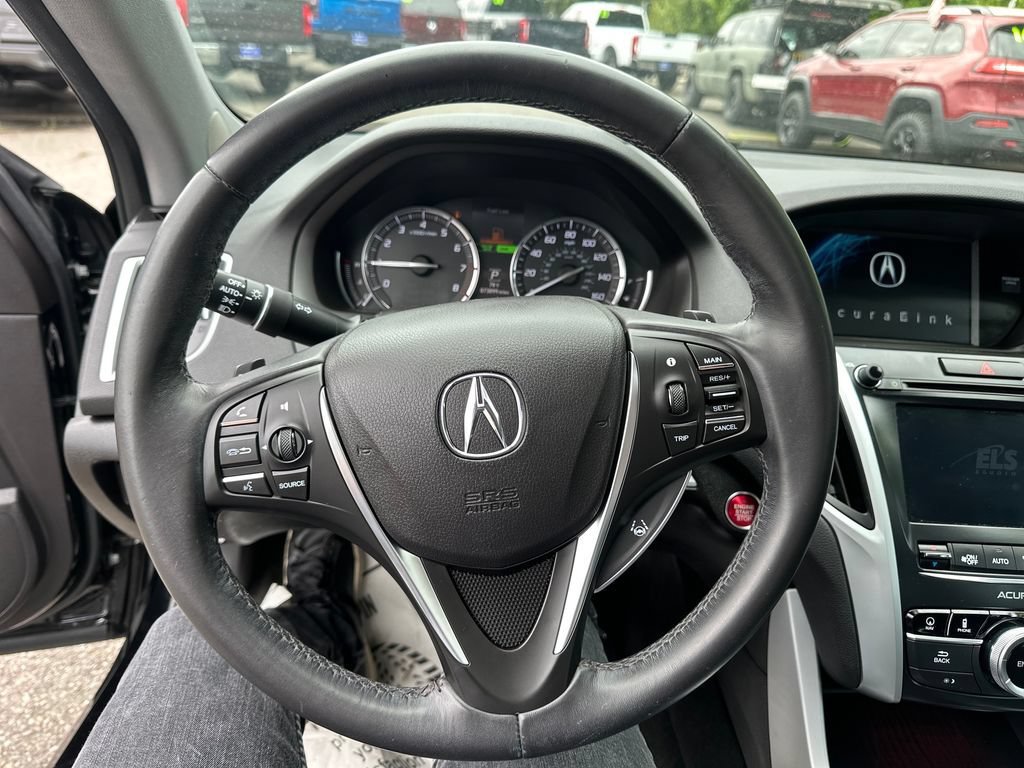 Used 2017 Acura TLX w/ Technology Package FWD image 15