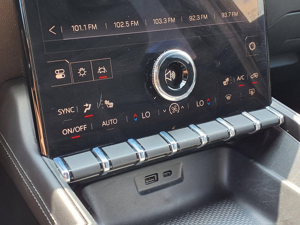 Used 2026 GMC Terrain Elevation w/ Elevation Premium Package AWD/4WD image 11