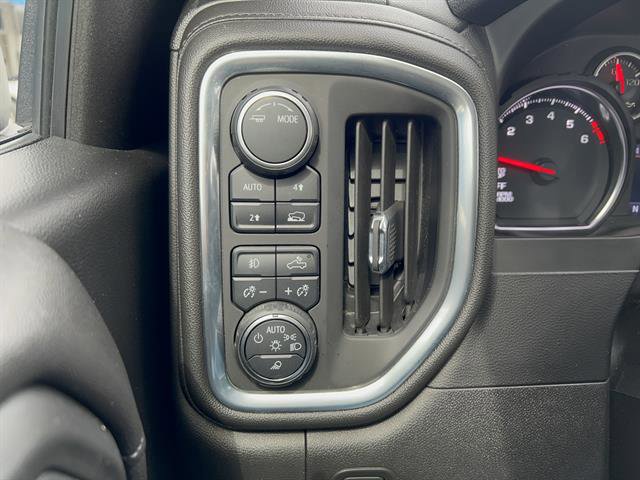 Used 2022 Chevrolet Silverado 1500 RST image 21