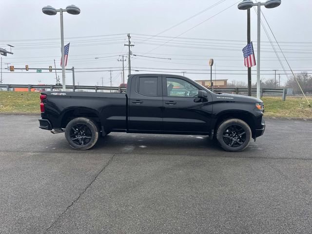 New 2026 Chevrolet Silverado 1500 Custom video 3