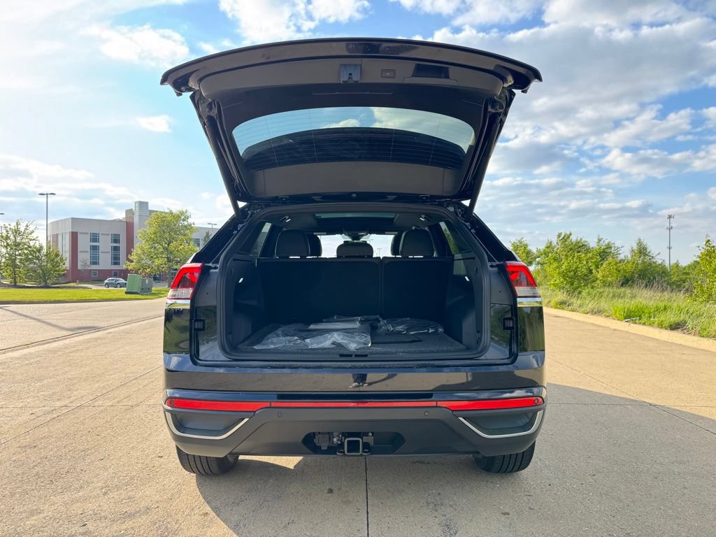 New 2026 Volkswagen Atlas Cross Sport SE AWD/4WD image 27
