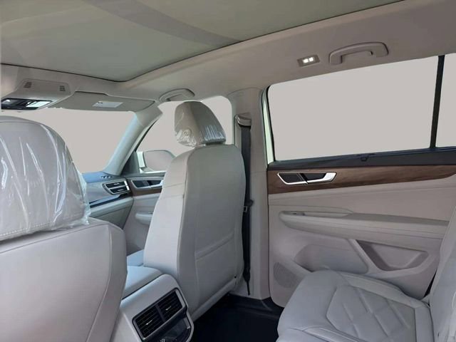 New 2026 Volkswagen Atlas SE image 10