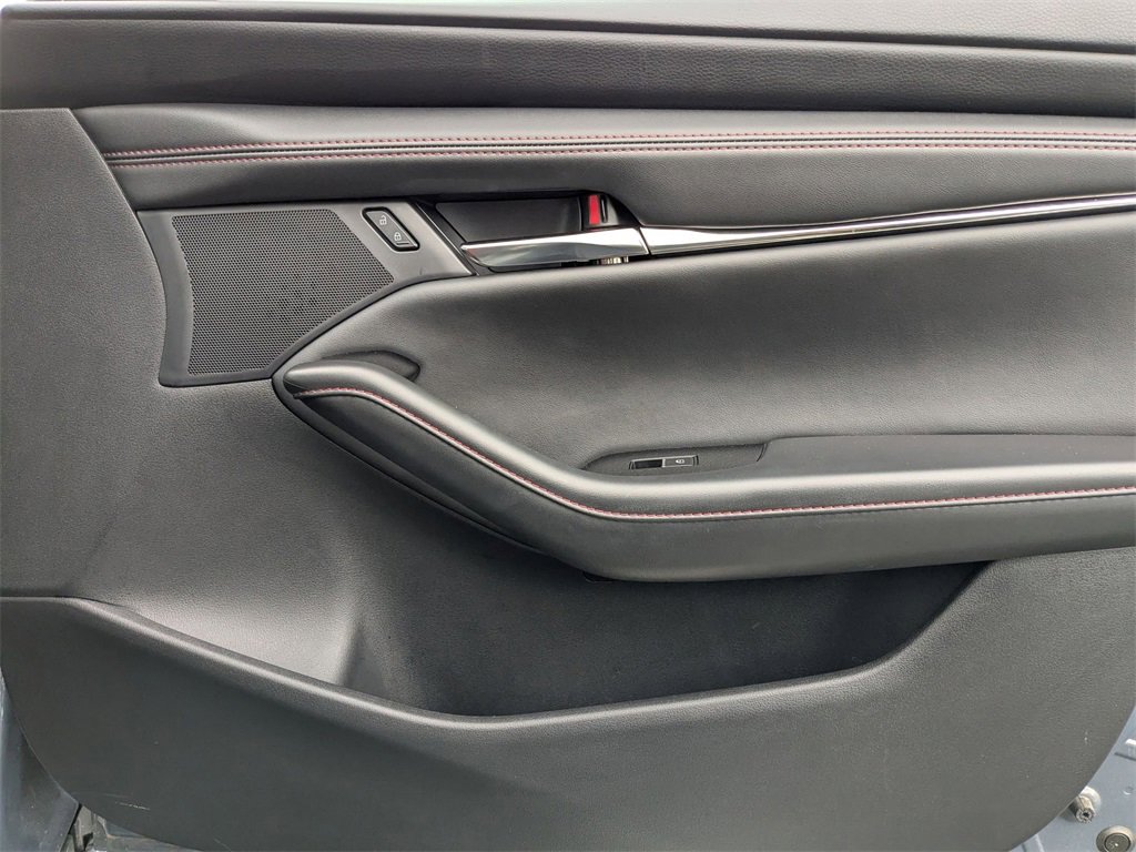 Used 2025 MAZDA MAZDA3 s image 35