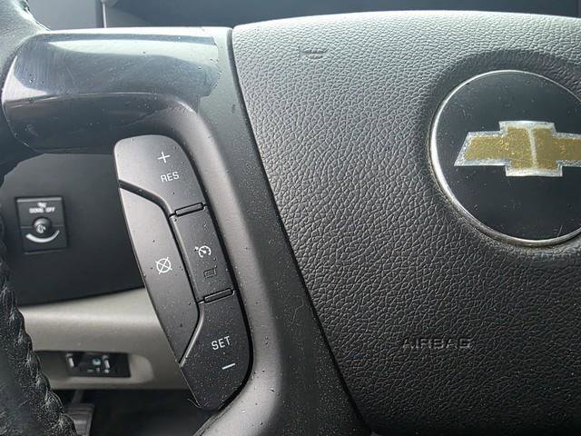 Used 2014 Chevrolet Silverado 2500 W/T w/ Snow Plow Prep Package image 9