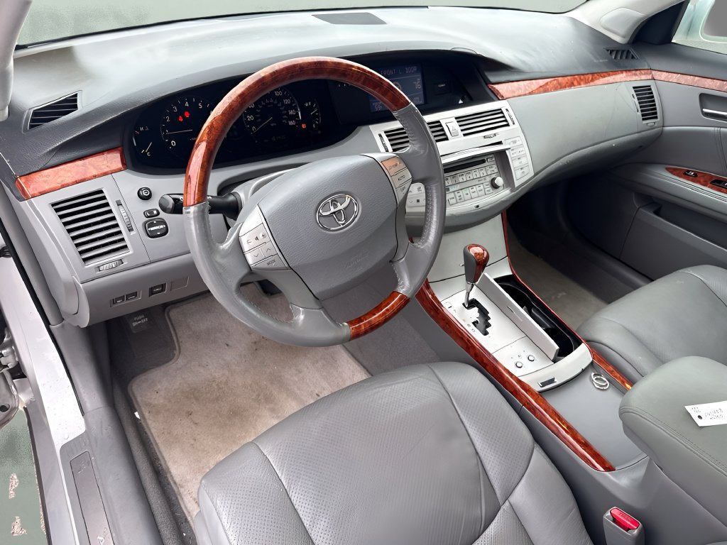 Used 2007 Toyota Avalon Limited FWD image 10