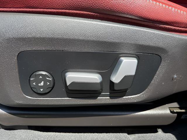 Used 2022 BMW X3 sDrive30i w/ Convenience Package image 12