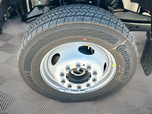 New 2026 Ford F450 XL w/ XL Chrome Package AWD/4WD image 18