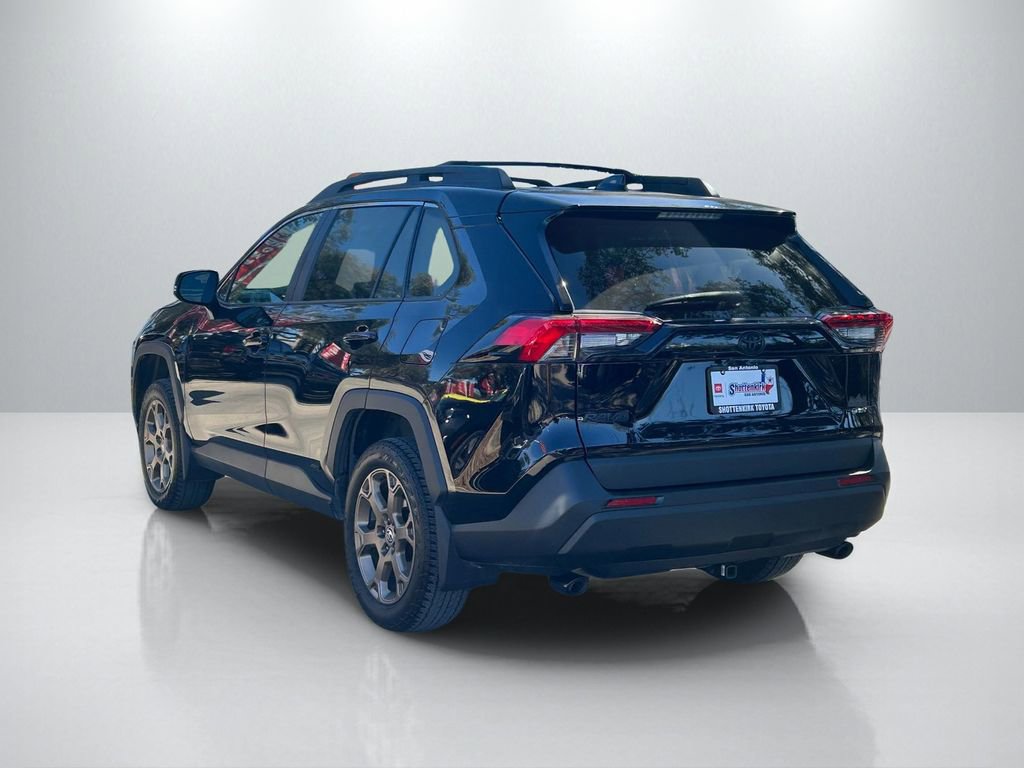 Certified 2025 Toyota RAV4 Woodland Edition image 7