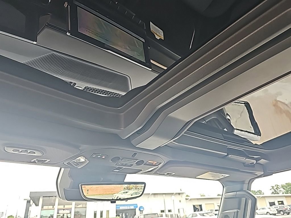 New 2025 GMC Hummer EV 3X w/ Extreme Off-Road Package image 32