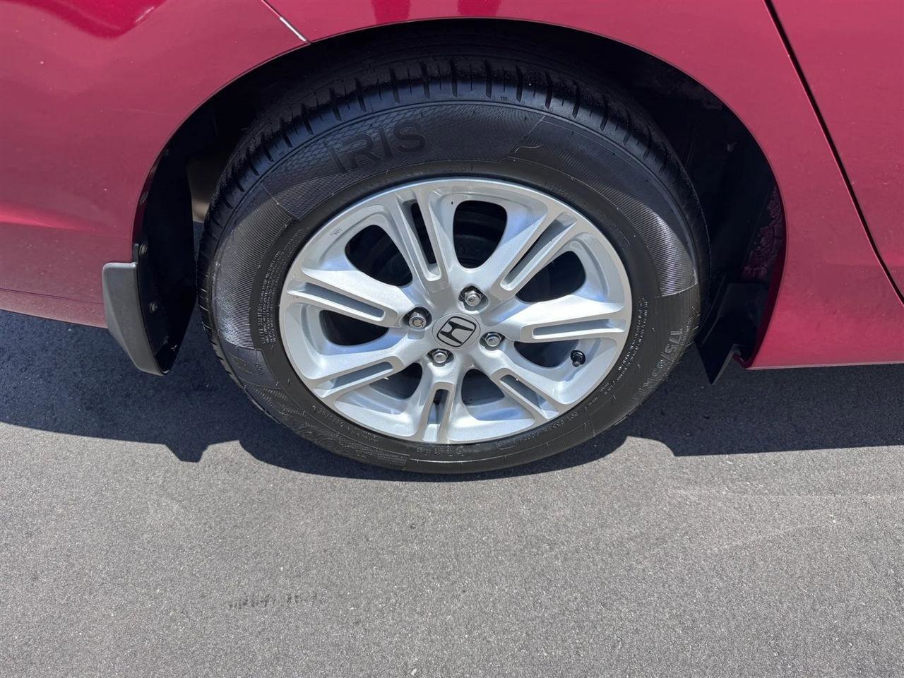 Used 2010 Honda Insight EX image 18