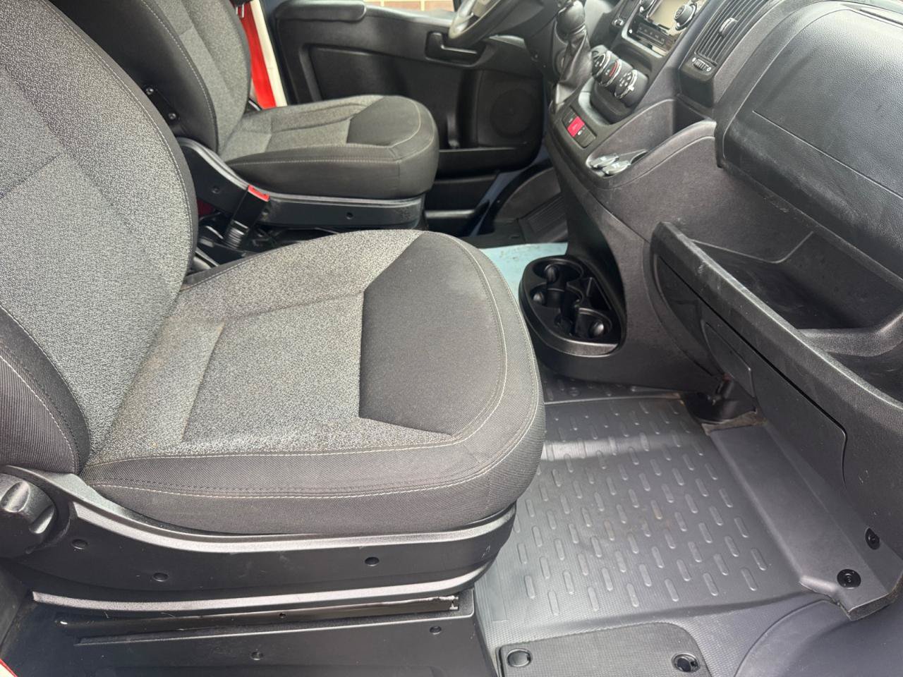 Used 2021 RAM ProMaster 3500 FWD image 12
