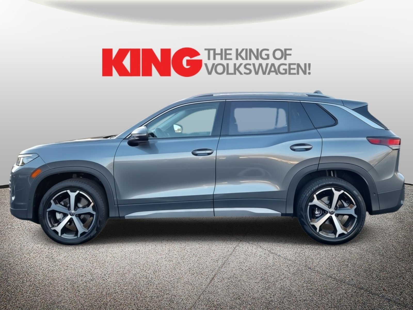New 2026 Volkswagen Tiguan SE image 7