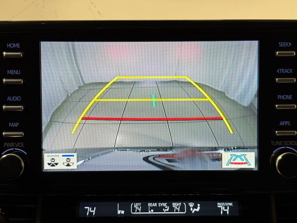 Certified 2024 Toyota Sienna Limited image 31