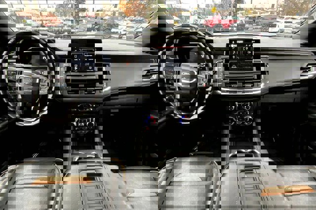 Used 2022 GMC Yukon AT4 image 15