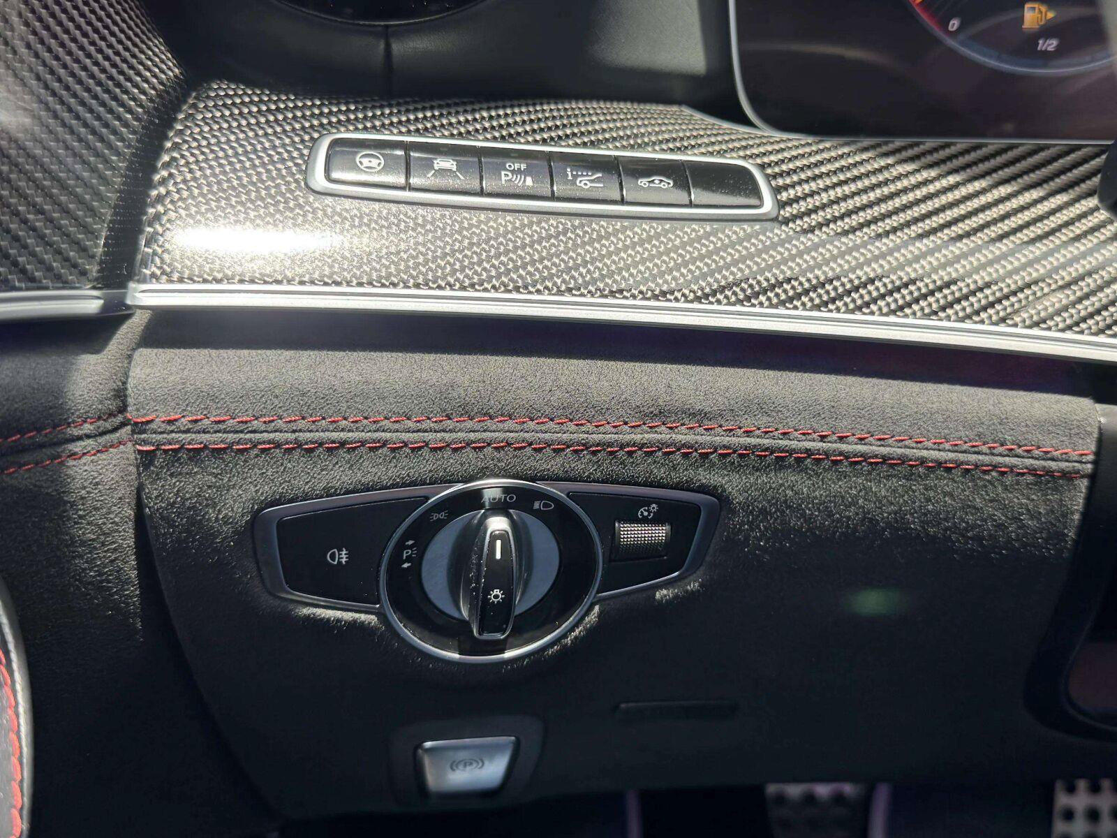 Used 2019 Mercedes-Benz AMG GT 63 image 23