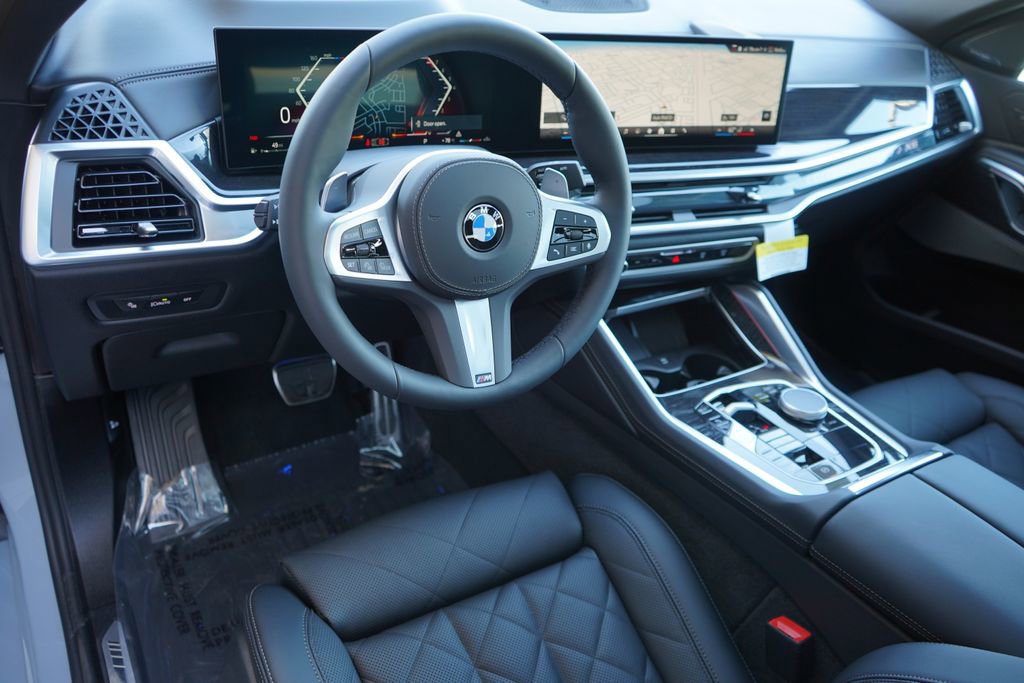 New 2026 BMW X6 xDrive40i w/ Climate Comfort Package image 12