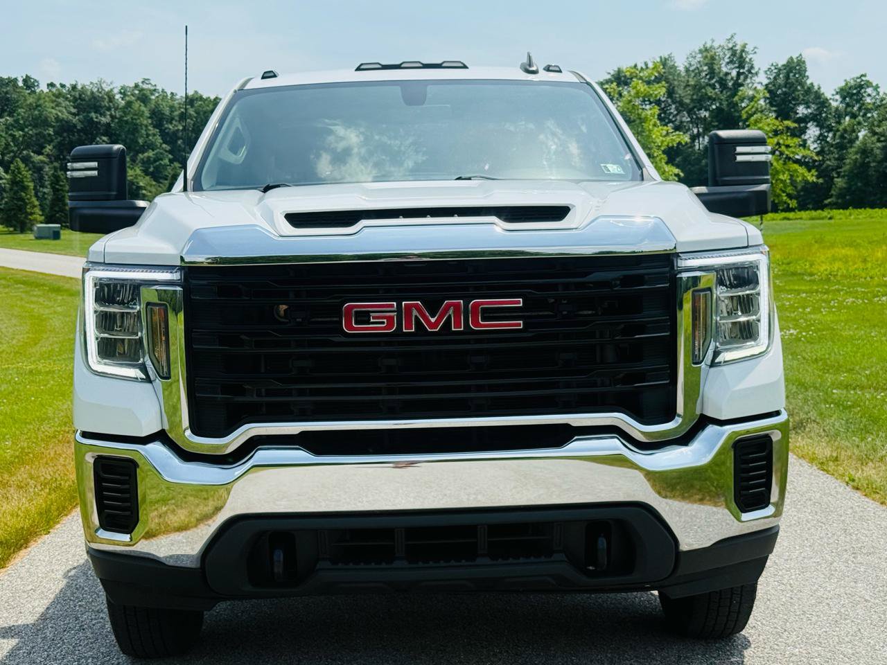 Used 2021 GMC Sierra 3500 4x4 Crew Cab w/ Convenience Package image 9
