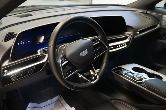 Certified 2024 Cadillac Lyriq Tech w/ Driver Assist Package AWD/4WD image 13