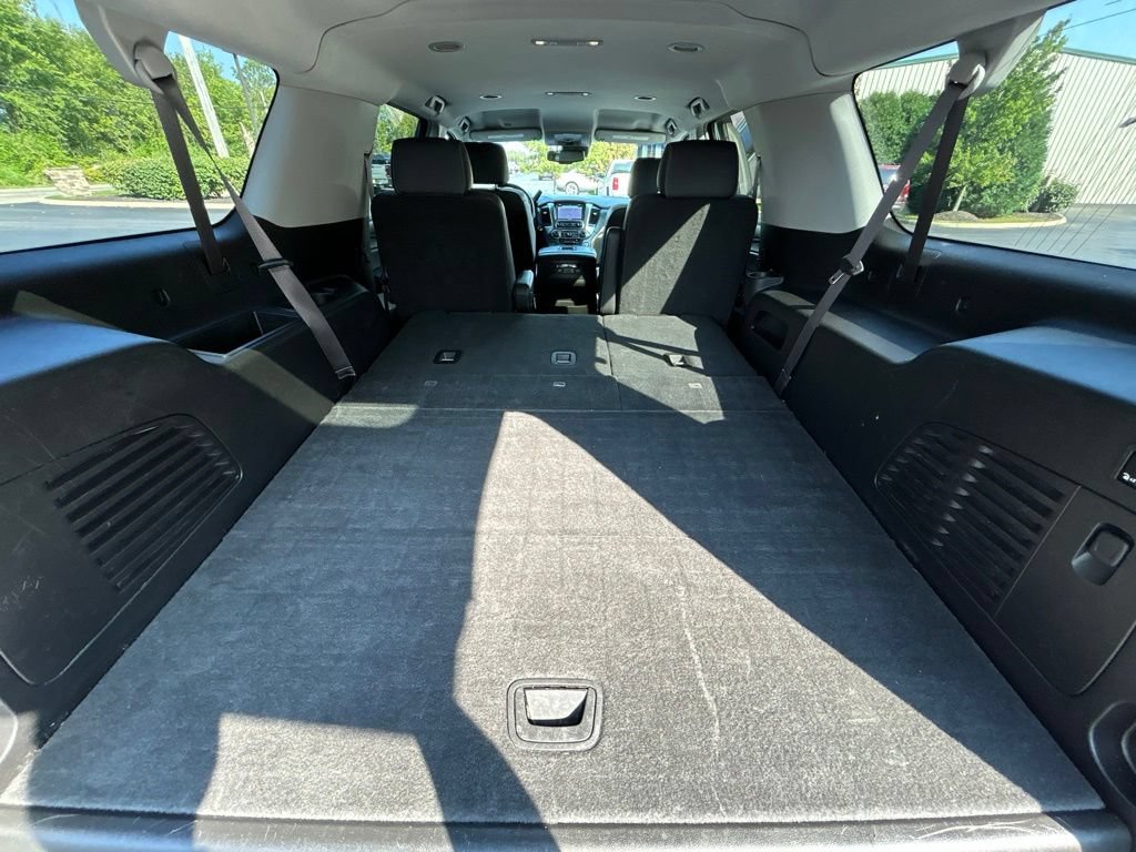 Used 2017 Chevrolet Suburban LT w/ Luxury Package AWD/4WD image 41